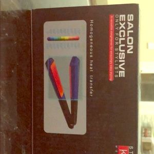 Salon exclusive ion  straightener